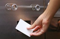 Nhà trường nói gì về vụ việc giảng viên nhắn tin 'gạ' nữ sinh đến khách sạn để qua môn?