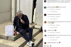 Bị cấm vào phòng thay đồ, Mourinho ngồi ăn ở lề đường