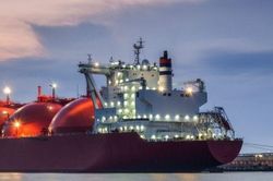 Trung Quốc giành nguồn cung LNG của EU