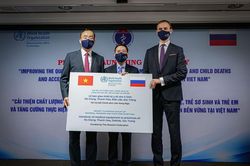 Khởi động dự án chăm sóc tại bệnh viện cho bà mẹ, trẻ em Việt Nam
