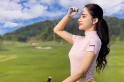 Vừa trở lại sau ồn ào, Hương Giang tiếp tục bị anti-fan 'ném đá' vì hành động này