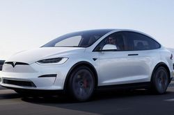 Tesla lọt vào danh sách 6 công ty trên thế giới có trị giá từ 1.000 tỷ USD