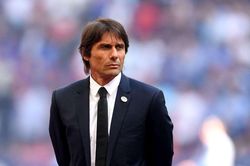 Huấn luyện viên Conte mang tin vui tới các fan của Man United