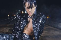 Kai trở thành thành viên solo đầu tiên của EXO có MV cán mốc 100 triệu lượt xem