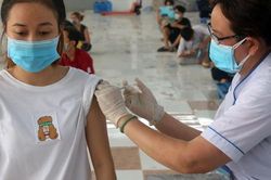 Hướng dẫn triển khai Chiến dịch tiêm vaccine phòng COVID-19 cho trẻ 12-17 tuổi