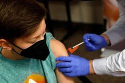 Mỹ phê duyệt vaccine ngừa Covid-19 đầu tiên cho trẻ em 5-11 tuổi