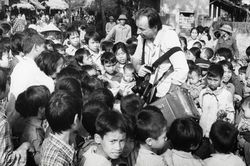Lá thư từ nước Đức của Thomas Billhardt: Tình yêu với Việt Nam nằm tận đáy lòng tôi