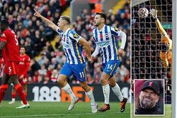 Liverpool 2-2 Brighton: Cầm vàng, lại để vàng rơi