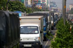 Đề xuất lập dự án thu phí ô tô lưu thông vào khu vực trung tâm TP Hồ Chí Minh