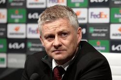 Solskjaer nói gì trước trận 'sinh tử chiến' với Tottenham?