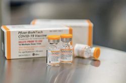 FDA phê duyệt tiêm vaccine Covid Pfizer cho trẻ em từ 5-11 tuổi