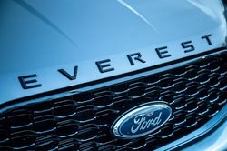 Ford Everest - Sự kết hợp hài hòa giữa vận hành và sự đa năng tiện dụng