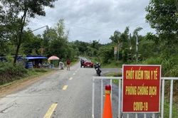 Kinh tế Nông nghiệp - Nông thôn A Lưới: Sẽ tìm phương án hỗ trợ người dân bán sắn đảm bảo an toàn phòng dịch