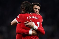 Solskjaer giải thích lý do Cavani được đá chính