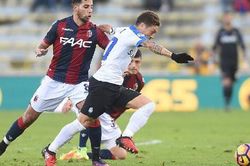 Soi kèo nhà cái Bologna vs Cagliari. Nhận định, dự đoán bóng đá Ý (02h45, 2/11)