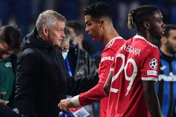 Solskjaer rụt rè