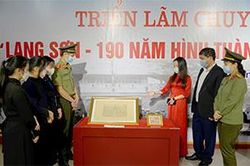 Những dấu mốc lịch sử Lạng Sơn qua mộc bản triều NguyễnTin khácPhát huy truyền thống đoàn kết, quyết tâm xây dựng tỉnh Lạng Sơn phát triển nhanh, bền vữngLập thành tích chào mừng kỷ niệm 190 năm thành lập tỉnh: Điểm nhấn từ phong trào thi đua đặc biệt