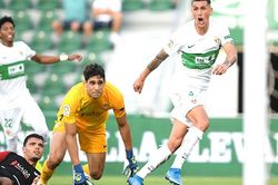 Soi kèo nhà cái Mallorca vs Elche. Nhận định, dự đoán bóng đá La Liga (00h30, 8/11)