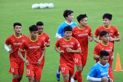 Tin ĐT Việt Nam vs Nhật Bản 7/11: 'Người hùng' U23 Việt Nam lên tuyển Việt Nam, Xuân Mạnh mong đá chính