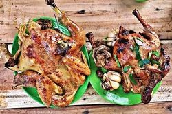 Món gà 'bốc hỏa' ướp gia vị lạ, khách 'chờ dài cổ' để thưởng thức ở An Giang