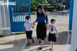 Xác định cấp độ dịch để tổ chức dạy và học trực tiếp