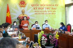 Lô hàng cứu trợ vì dịch 'kẹt 1 tháng' vì Cục ATTP không tham mưu
