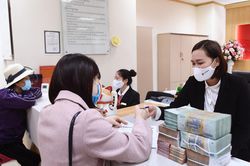 Thu ngân sách tháng 10 tăng mạnh
