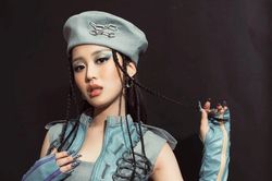 Han Sara bị chỉ trích phá nát ca khúc 'Cô gái mở đường'