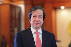 Bộ trưởng GD&ĐT: Học trực tuyến đã gây nhiều hệ lụy, ảnh hưởng tiêu cực