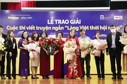 Trao giải cuộc thi viết truyện ngắn 'Làng Việt thời hội nhập'
