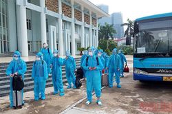 Nhiều người dân Hà Nội bức xúc vì F1 phải đi cách ly tập trung