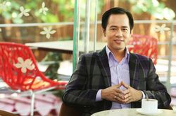 GS. Huỳnh Văn Sơn: 'Nếu hoàn toàn không dạy học trực tuyến có phải là điều số đông trẻ em mong đợi?'