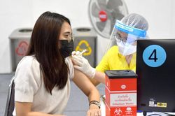 Thái Lan đặt mục tiêu mới cho chiến dịch tiêm chủng vaccine ngừa Covid-19