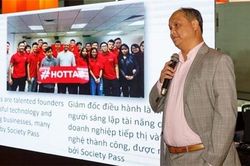 Ông chủ Dennis Nguyễn trở lại với startup Việt Nam