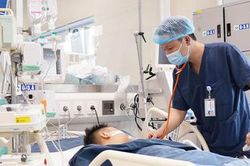 Thiếu niên co giật, hôn mê vì ngộ độc cần sa và lời cảnh báo ngăn chặn hậu quả