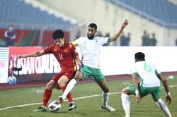 Tuyển Việt Nam thua tối thiểu Saudi Arabia nhờ trọng tài VAR vào cuộc