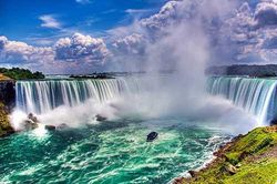 7 địa điểm nổi tiếng, hút khách du lịch ở Canada