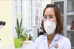 Gặp nữ bác sĩ điều trị F0 từ xa