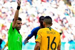 Đình chỉ hai trọng tài ở vòng loại cuối cùng World Cup 2022