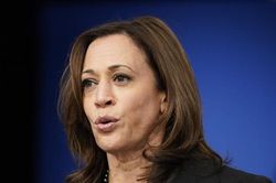 Bà Kamala Harris trở thành người phụ nữ đầu tiên nắm quyền Tổng thống Hoa Kỳ