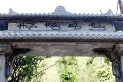 Về Huế thưởng lãm thư pháp độc đáo chốn Huyền Không