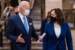Vì sao Tổng thống Mỹ Joe Biden phải tạm giao quyền lực cho Phó Tổng thống Kamala Harris?