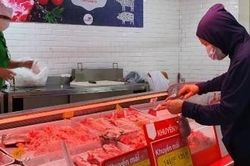 Vì sao giá lợn hơi khó chạm đỉnh 100.000 đồng/kg?