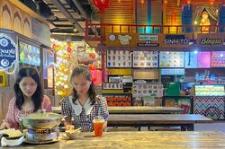 Khu chợ dưới lòng đất ở TP.HCM ảm đạm khi mở lại