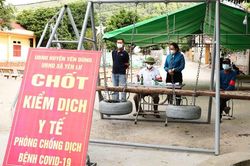 Dịch bệnh diễn biến phức tạp, Bắc Giang tính chuyện cách ly F0 tại nhà
