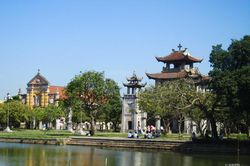 Du lịch tâm linh thúc đẩy kinh tế địa phương phát triển