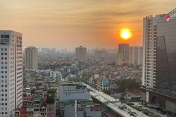 Đề phòng tác hại tia cực tím tại các thành phố ở Nam Bộ