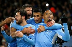 Thêm 5 đội có vé đi tiếp ở Champions League 2021/22