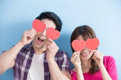 Vợ nhạy cảm quá, chồng khó sống?