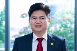 Hốt vụ cuối trước khi bị bắt, đại gia bất động sản ôm về chục tỷ đồng